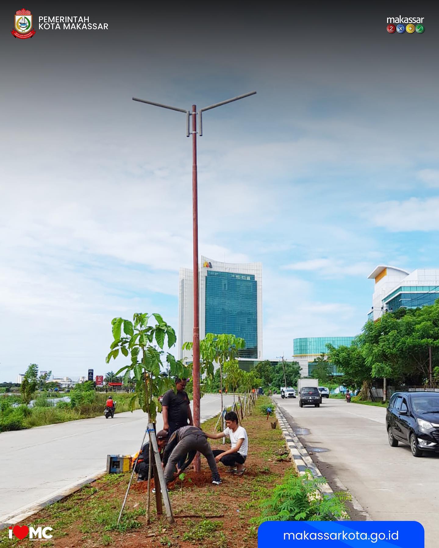Wali Kota Makassar Instruksikan Dishub Pasang Tiang Lampu pada 45 Titik di Metro Tanjung Bunga